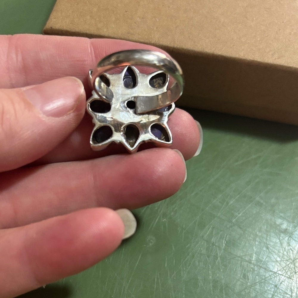 Sterling Silver Adjustable Ring - Picture 4 of 4